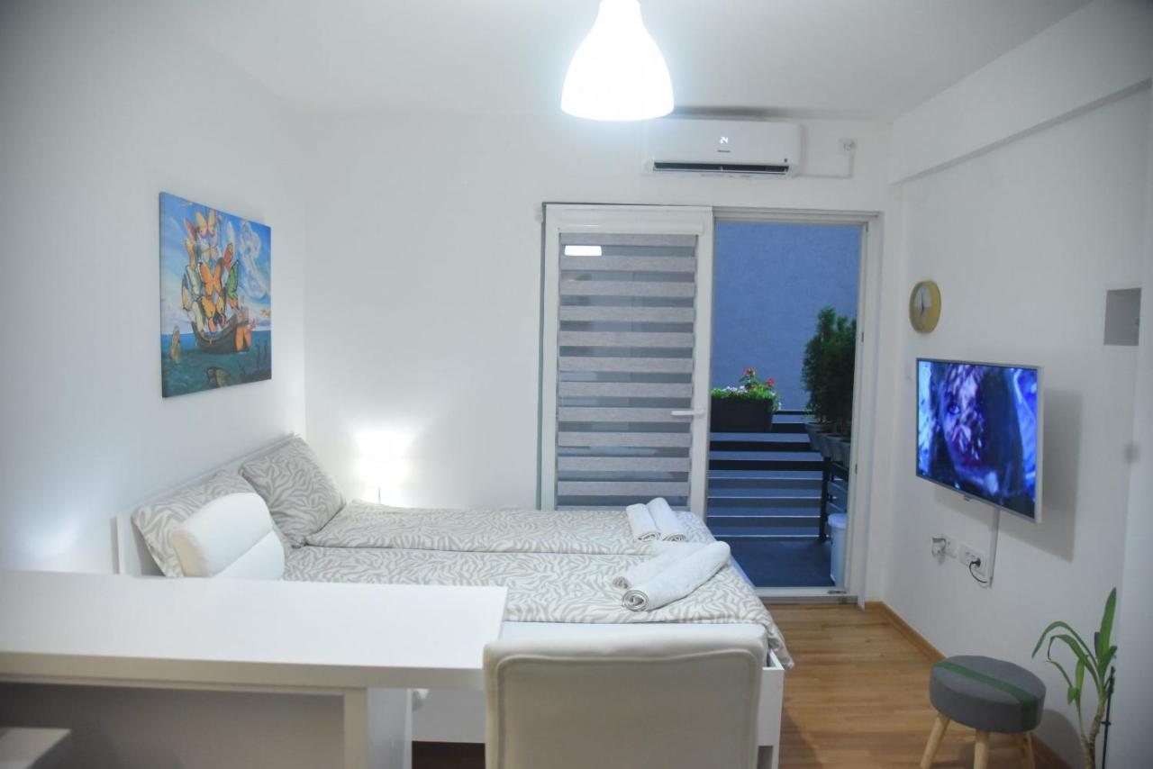 Dekart 2 Apartment Nis Exterior photo